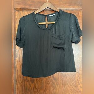 Elegant Cropped Satin Black Women's top